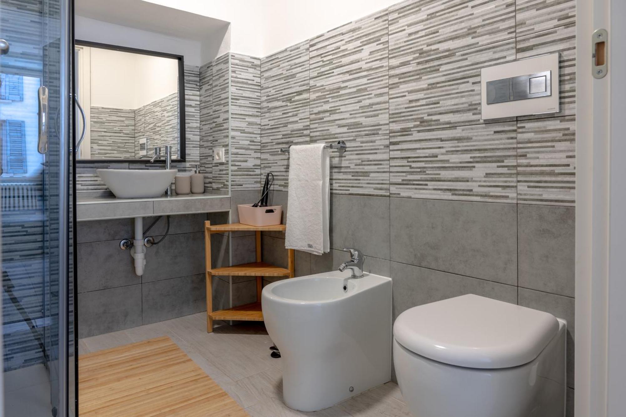 Appartamento Borgovico Antico Como Exterior photo